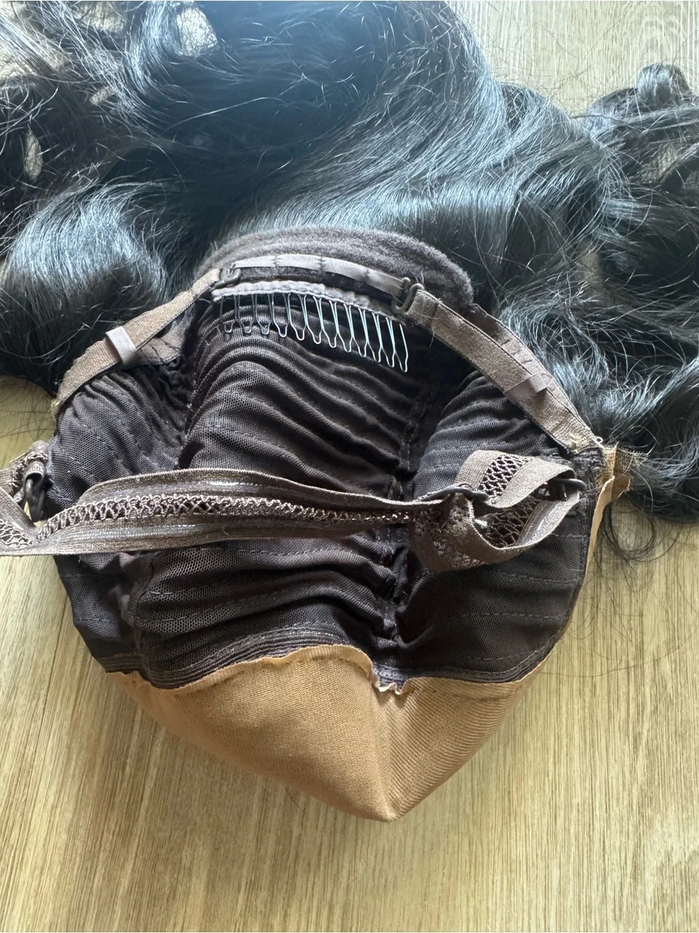 Hairvivi 18 inch silky small cap size 21-22 Dark Brown Wig with Included Wig Cap